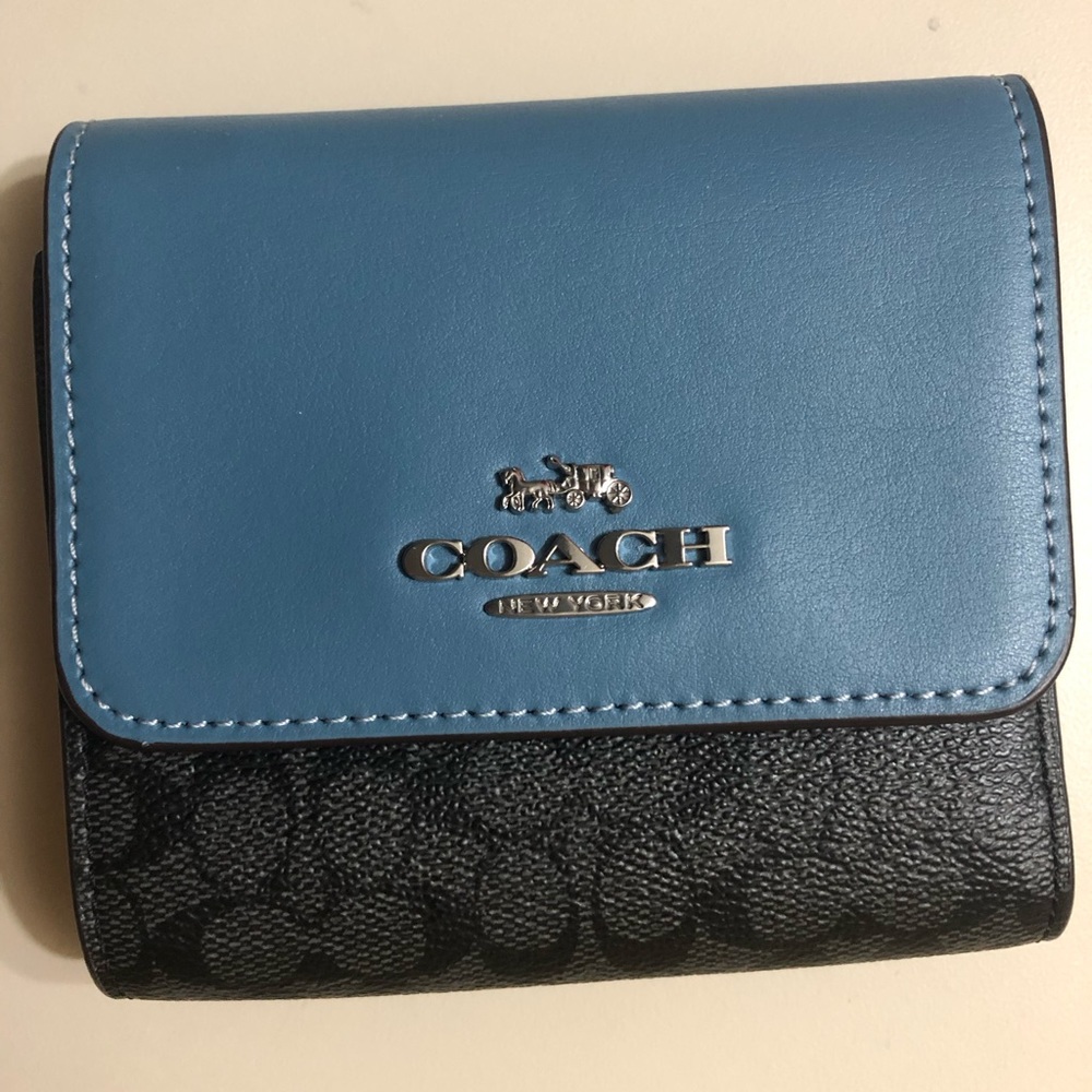 Coach  wallet